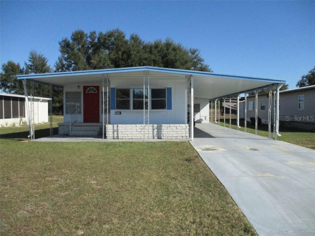 3718 Castle Dr., Zephyrhills, FL 33540