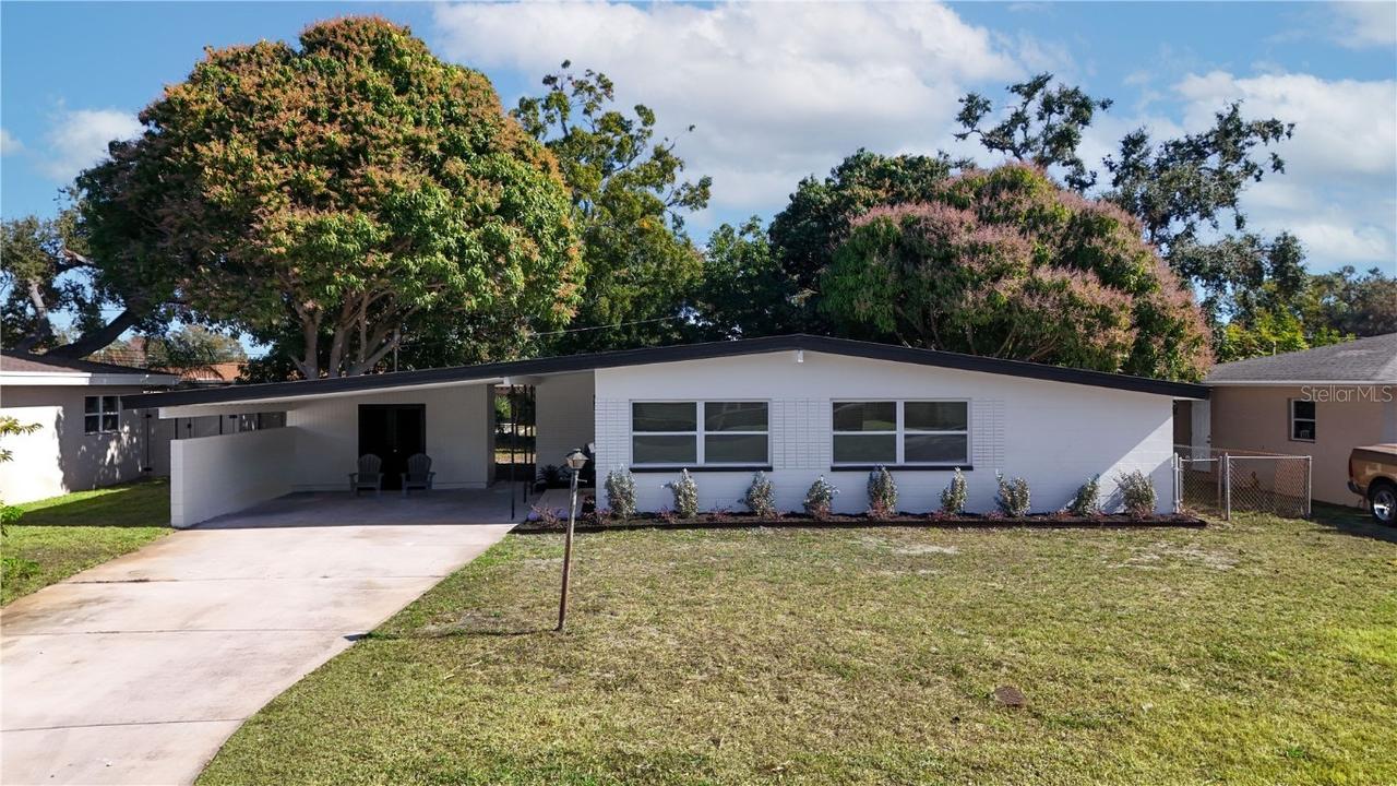 5868 Grove St., St Petersburg, FL 33705