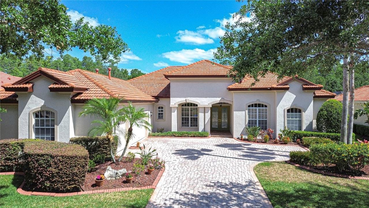 8474 Dunham Station Dr., Tampa, FL 33647