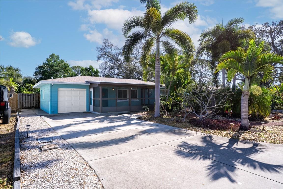 5135 101st St., St Petersburg, FL 33708