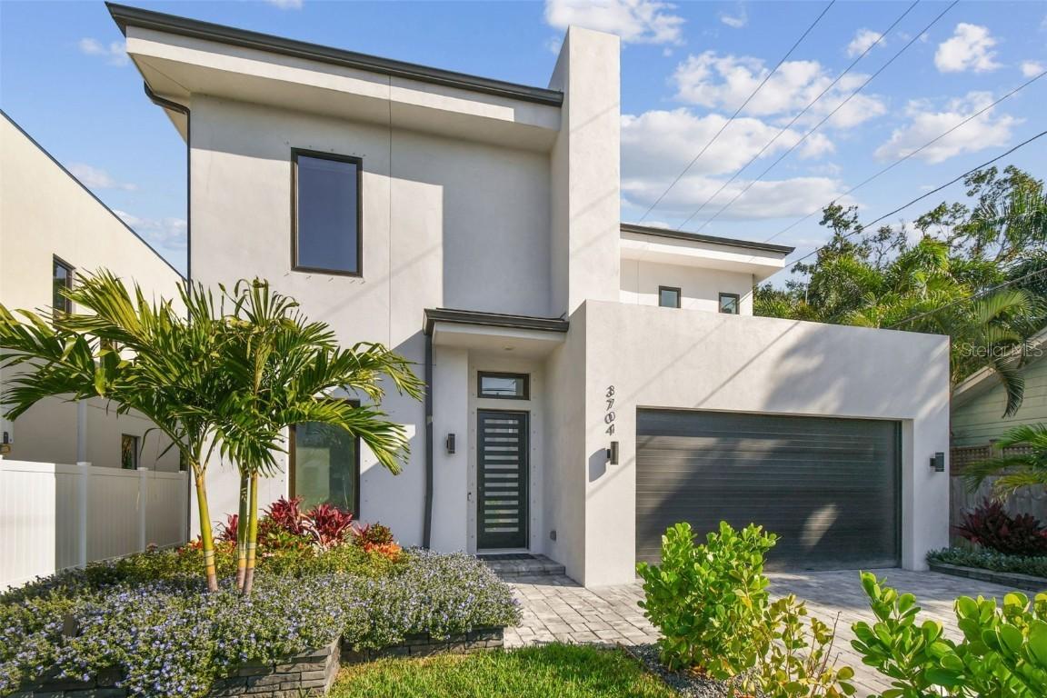 3704 S Lynwood, Tampa, FL 33629