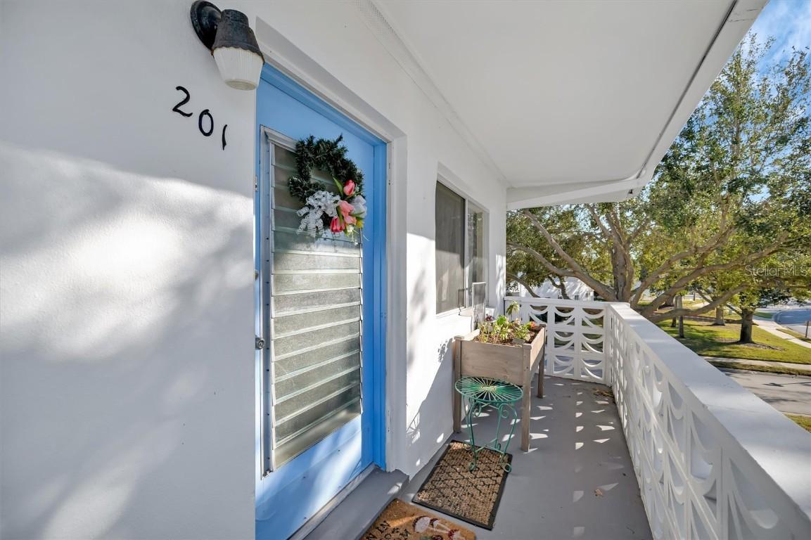 8325 112th St. #201, Seminole, FL 33772