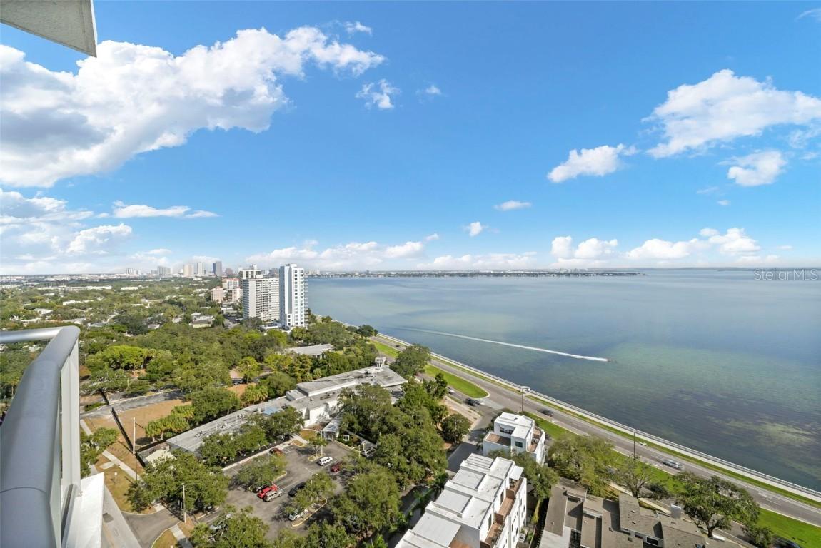 2910 W Barcelona St. #1902, Tampa, FL 33629