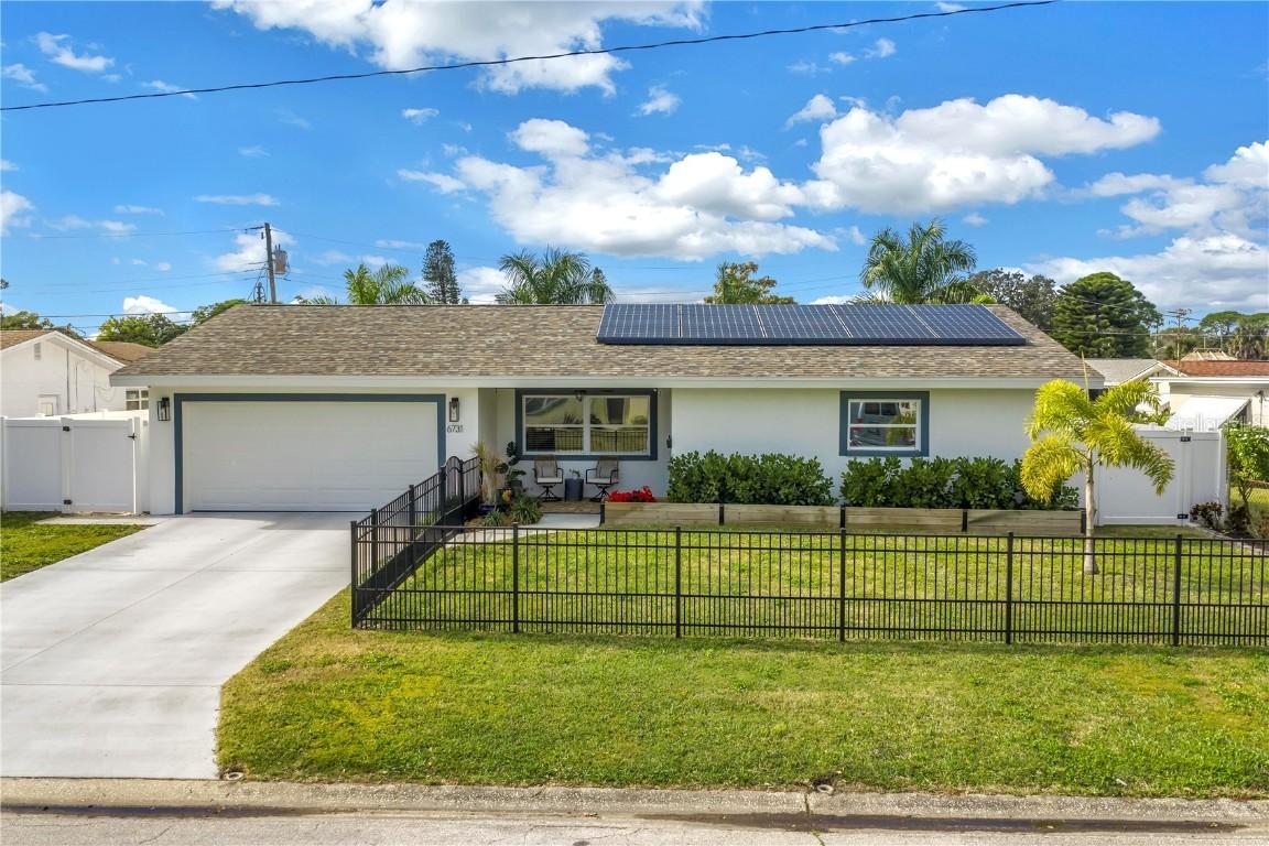 6731 14th Way, St Petersburg, FL 33705