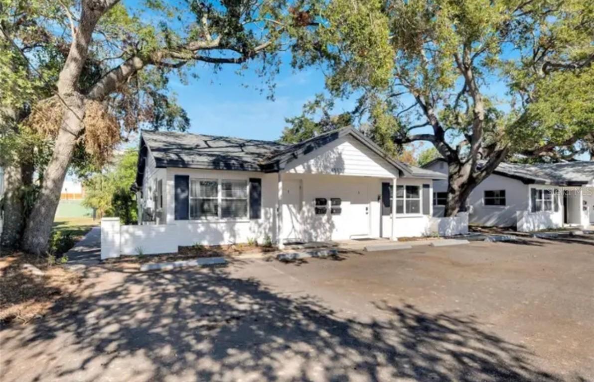 4511 - 4513 W Mcelroy Ave., Tampa, FL 33611