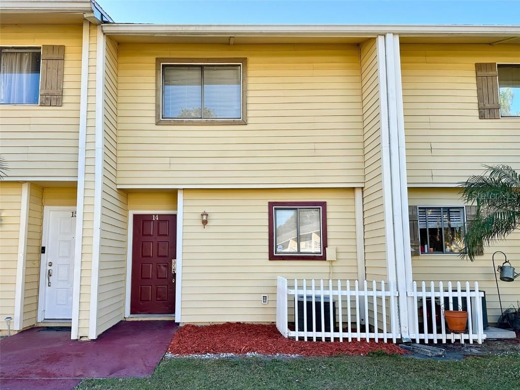 22701 Watersedge Blvd. #14, Land O Lakes, FL 34639