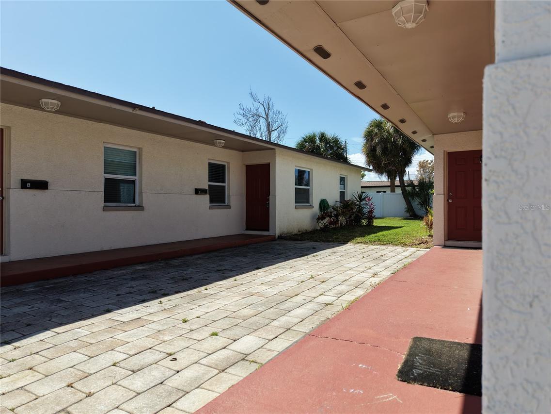 6627 S West Shore Blvd., Tampa, FL 33616