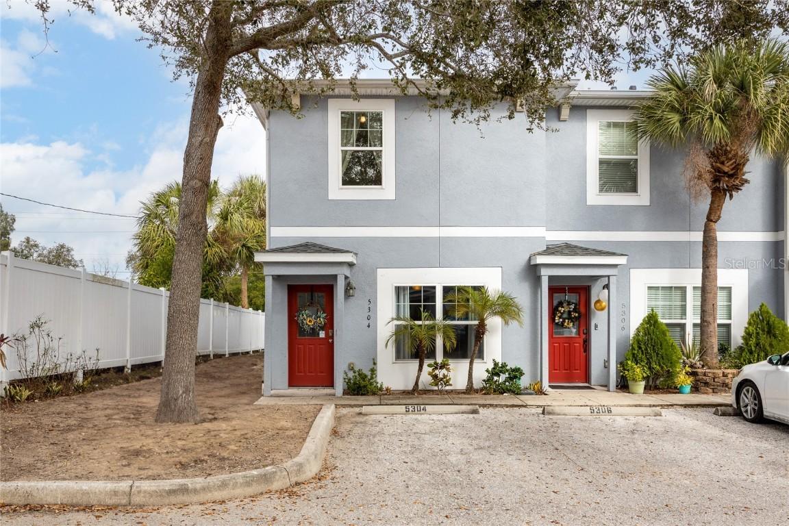 5304 Terraza Ct., Temple Terrace, FL 33617