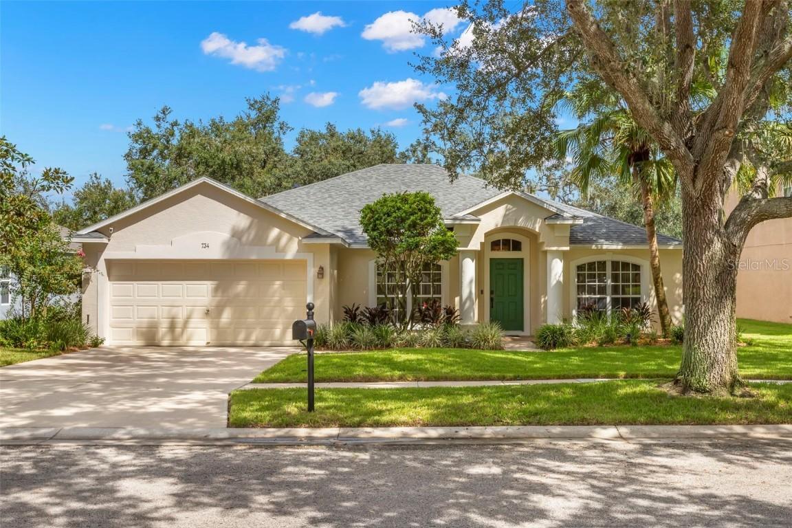 734 Berry Bramble Dr., Brandon, FL 33510