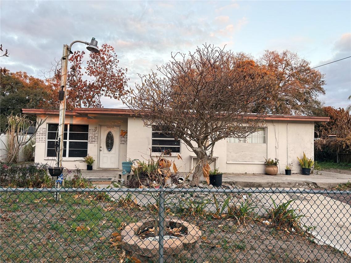 4019 Mclane Dr., Tampa, FL 33610