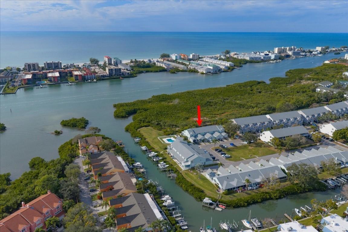 9434 Tara Cay Ct. #25, Seminole, FL 33776