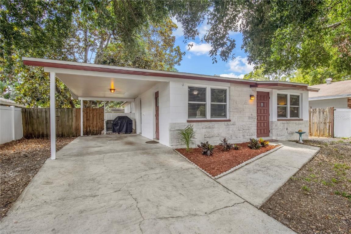 2646 61 Ave., St Petersburg, FL 33714