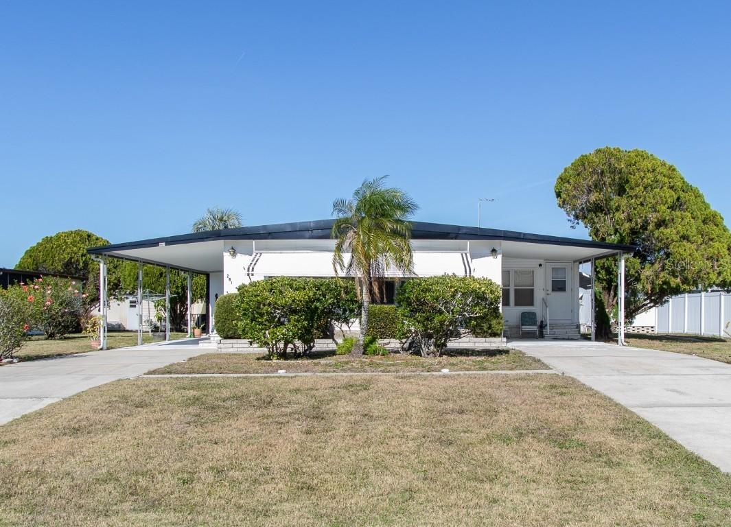 291 Lake Tarpon Dr., Palm Harbor, FL 34684