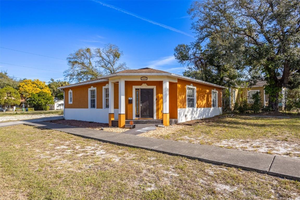 3502 E 9th Ave., Tampa, FL 33605