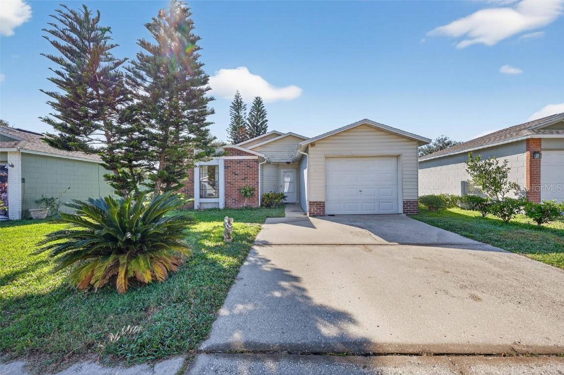 1535 Thistledown Dr., Brandon, FL 33510