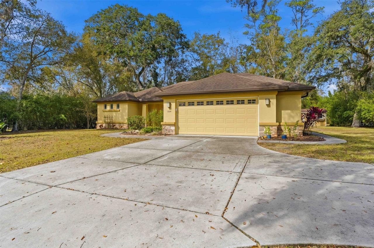 1304 Candlelight Blvd., Brooksville, FL 34601