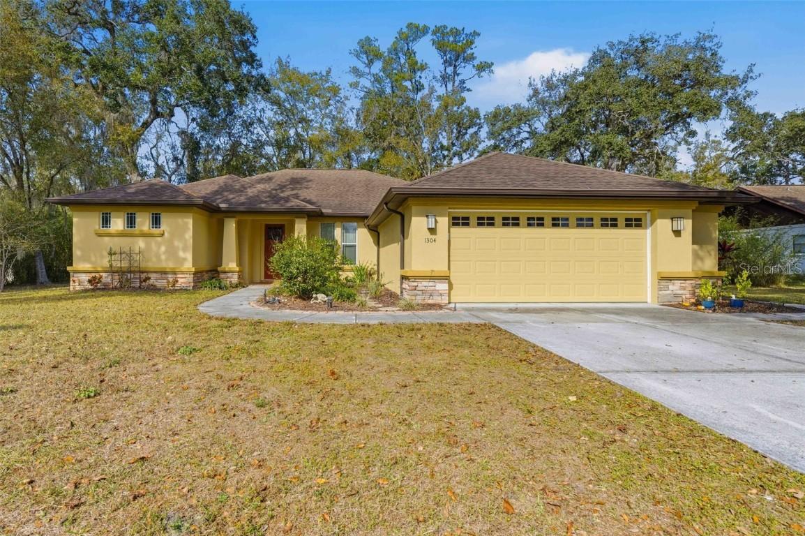 1304 Candlelight Blvd., Brooksville, FL 34601