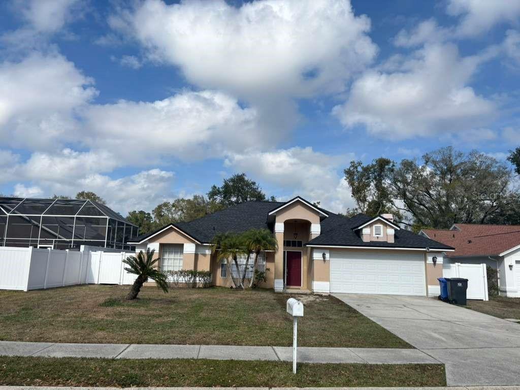 1003 Clearcreek Dr., Tampa, FL 33613