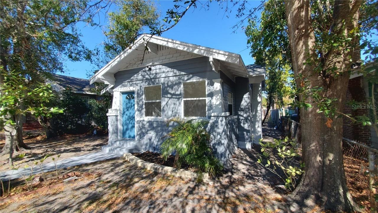 1307 12th Ave., St Petersburg, FL 33705