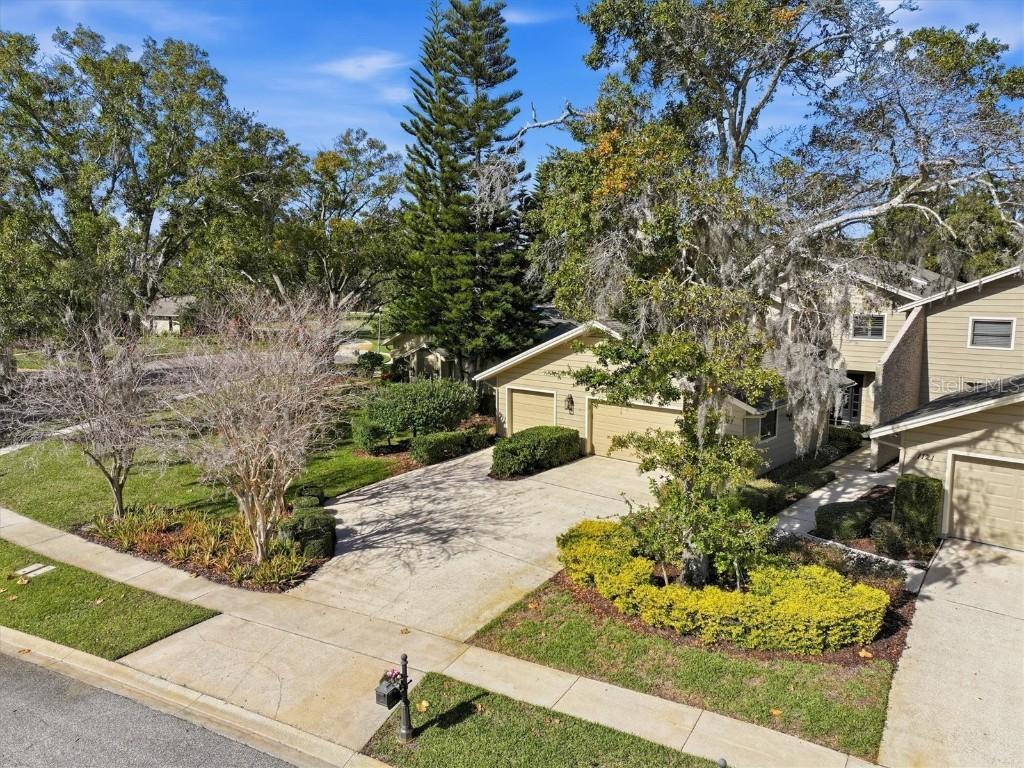 1127 Royal Troon Ct., Tarpon Springs, FL 34688