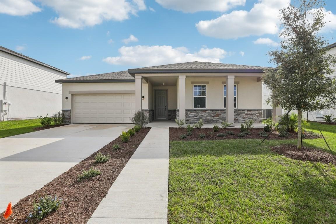 5249 Painted Bamboo Street, St Cloud, FL 34771