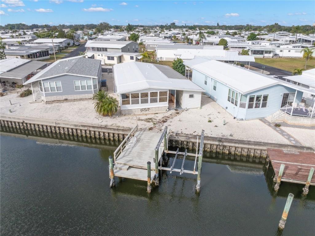 7127 Mount Piney Rd. #718, St Petersburg, FL 33702