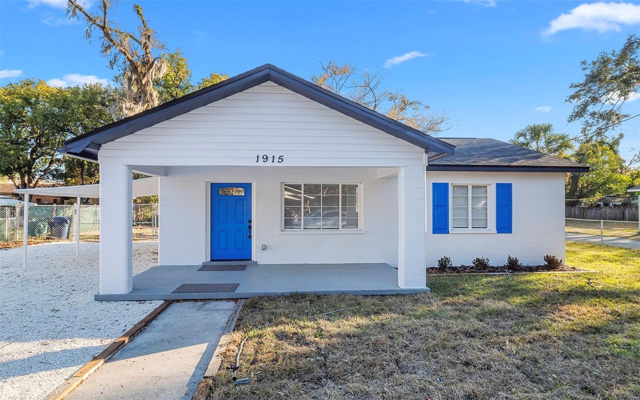 1915 E Powhatan Ave., Tampa, FL 33610