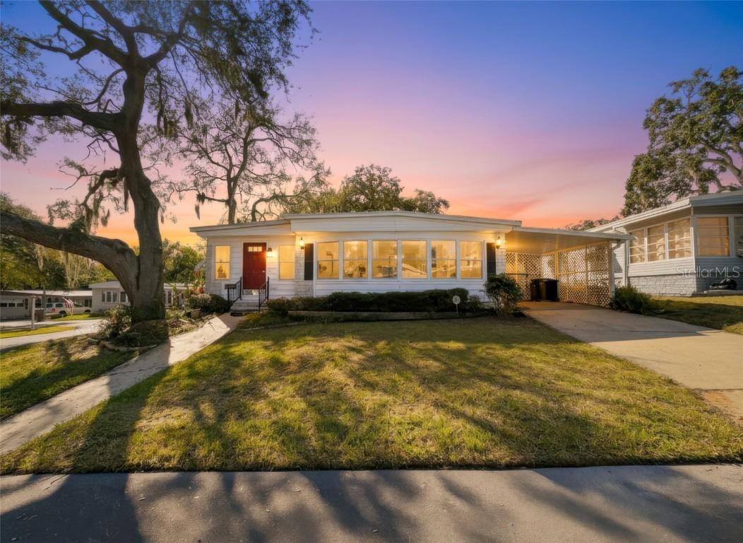 31 New Fawn Ct. #22, Safety Harbor, FL 34695