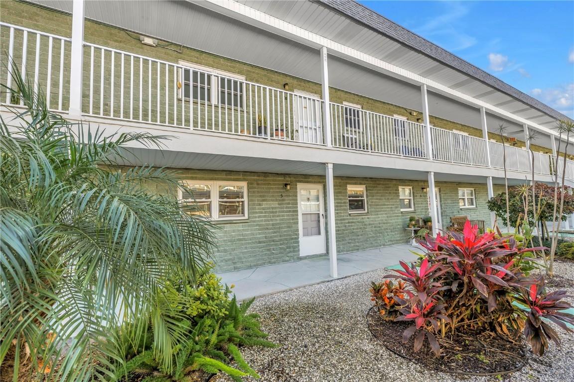 5287 81st St. #5, St Petersburg, FL 33709