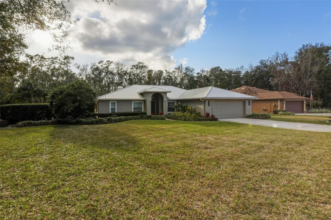 5475 Saddlebrook Way, Wesley Chapel, FL 33543