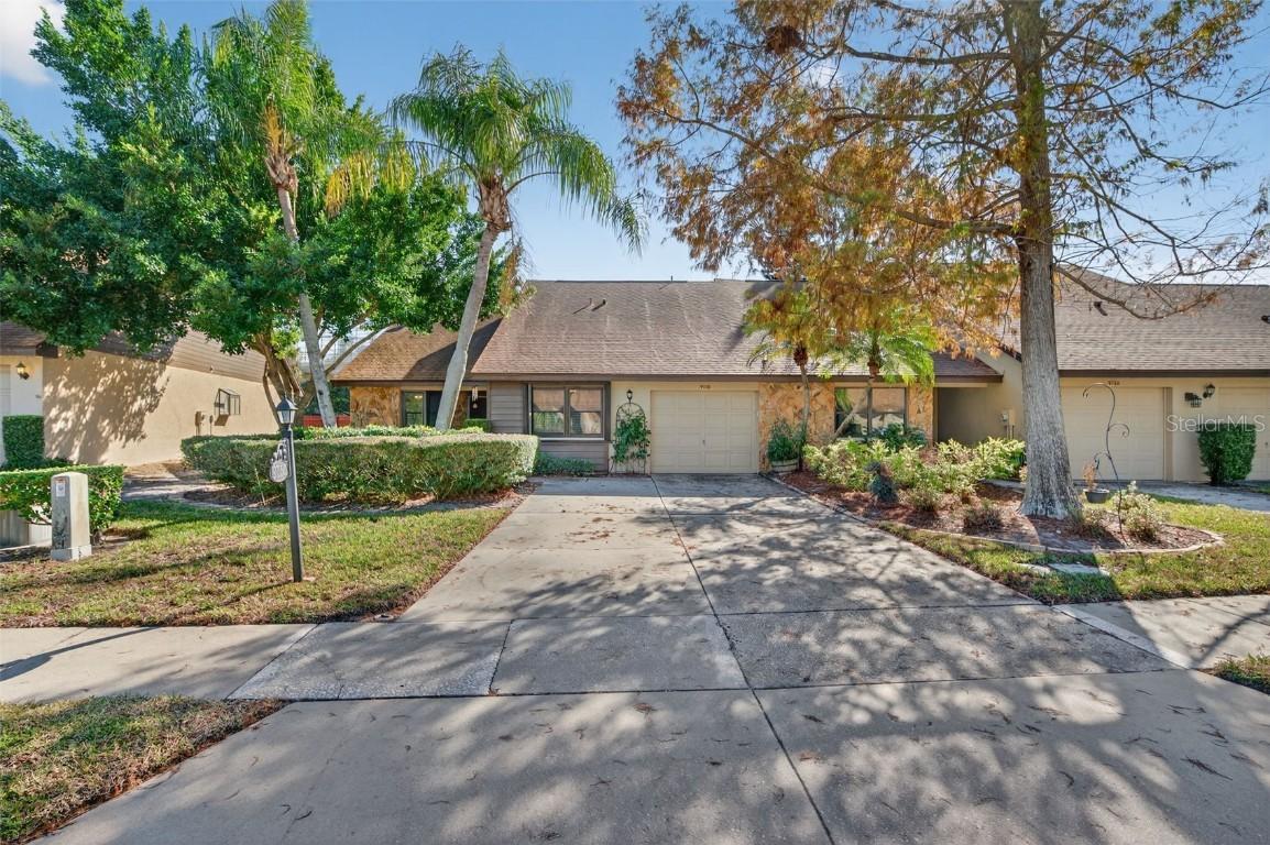 9750 Lake Seminole Dr., Largo, FL 33773