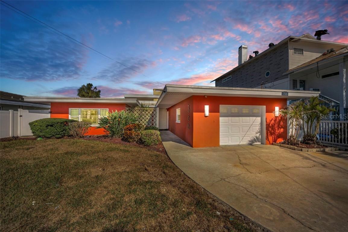 366 La Hacienda Dr., Indian Rocks Beach, FL 33785