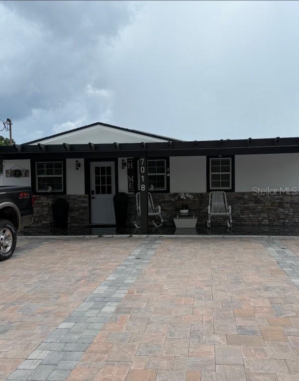 7018 N Hale Ave., Tampa, FL 33614