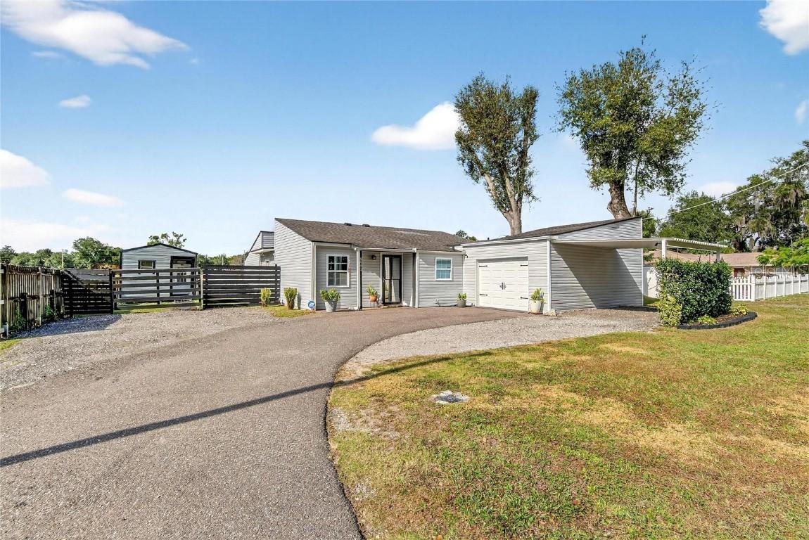 1009 Lenna Ave., Seffner, FL 33584