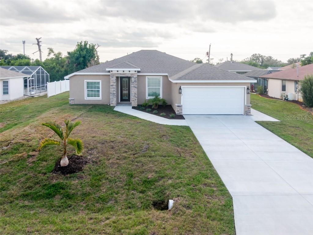 10157 Seabrook Ave., Englewood, FL 34224