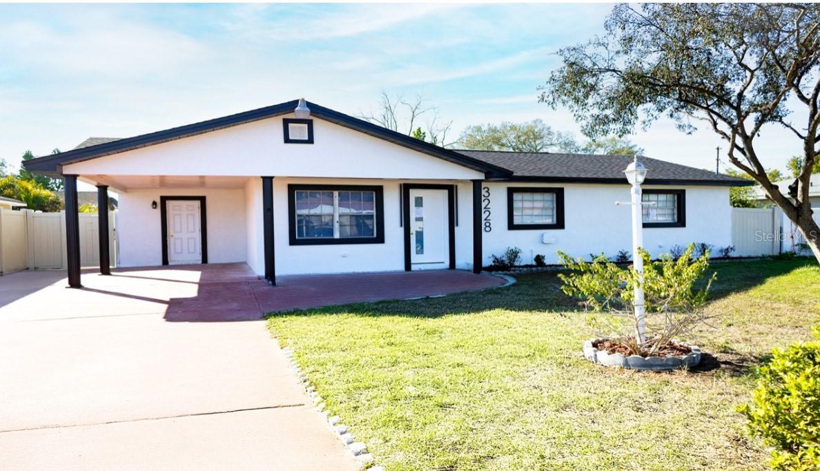 3228 W Grove St., Tampa, FL 33614