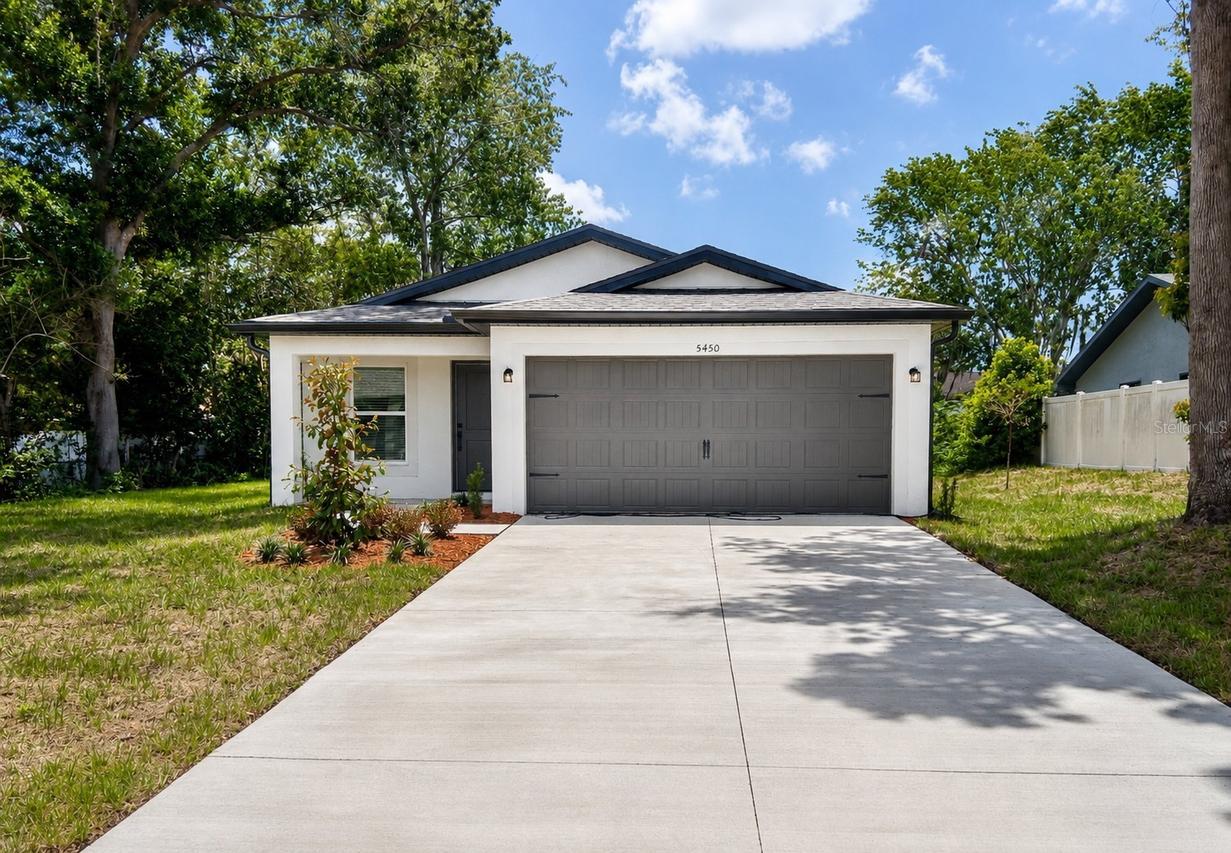 5450 Parnell Ave., Spring Hill, FL 34608