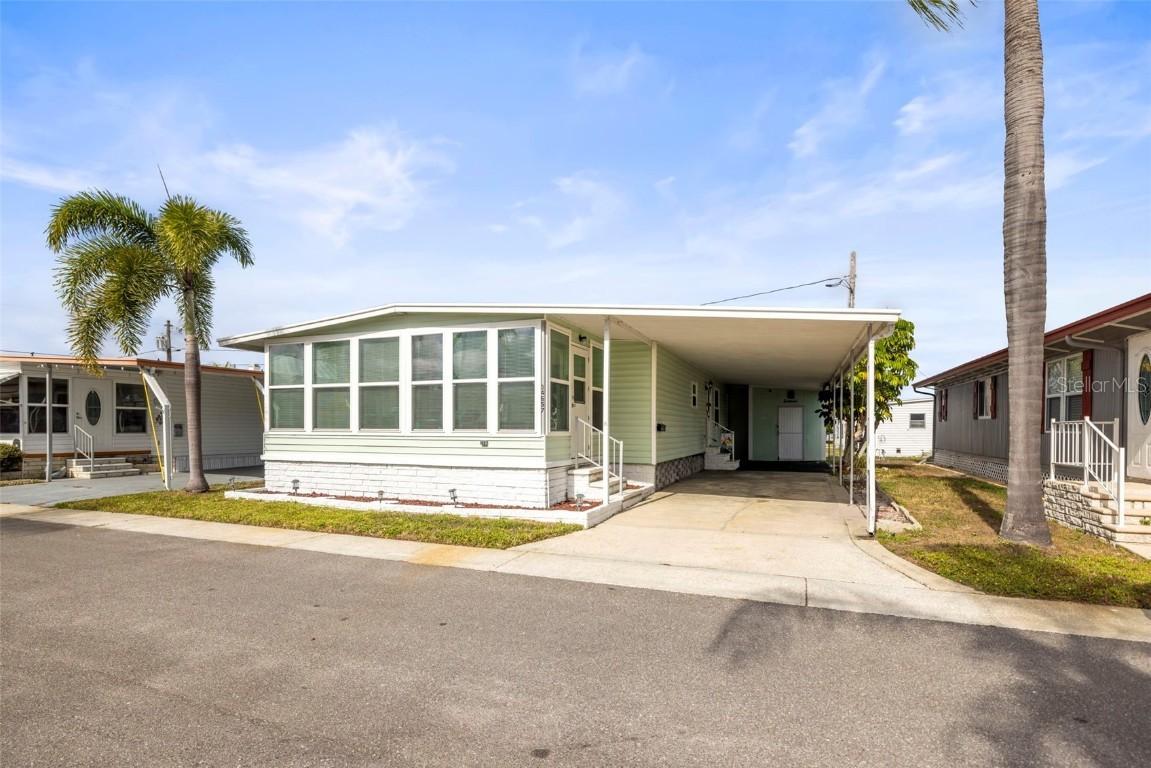 34657 Orange Dr., Pinellas Park, FL 33781