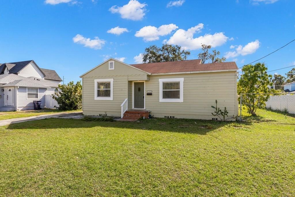 1112 W Peninsular St., Tampa, FL 33603