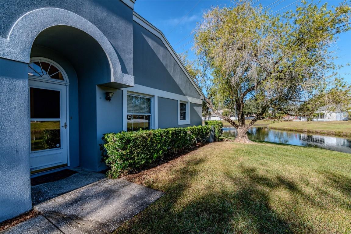 17 Penzance Ct., Safety Harbor, FL 34695