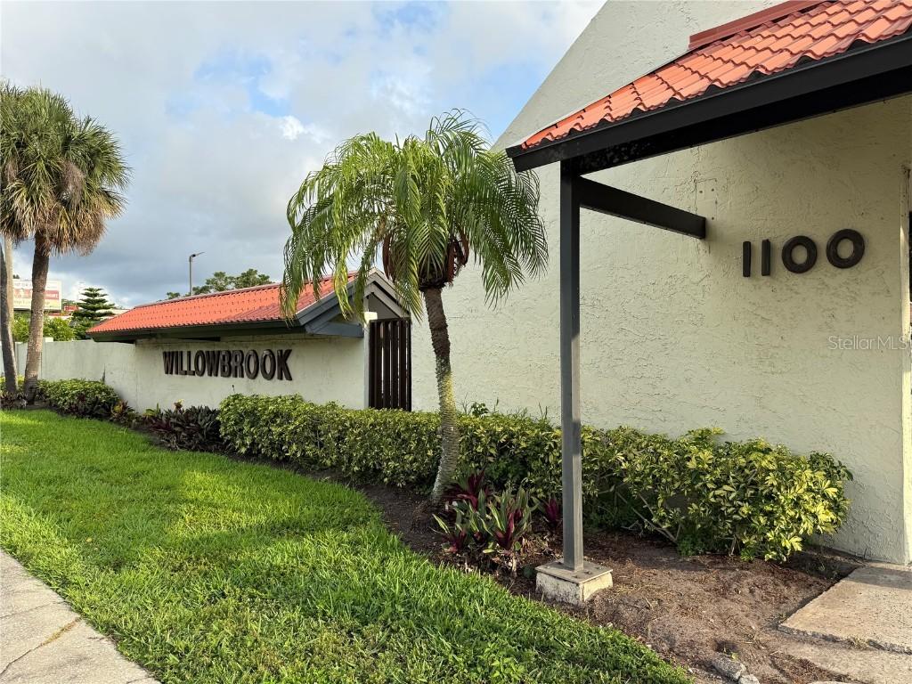 1100 E Bay Dr. #35, Largo, FL 33770