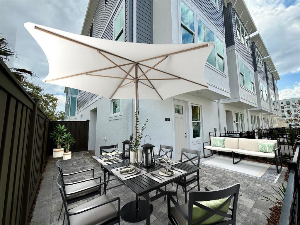 498 31st Way, St Petersburg, FL 33713