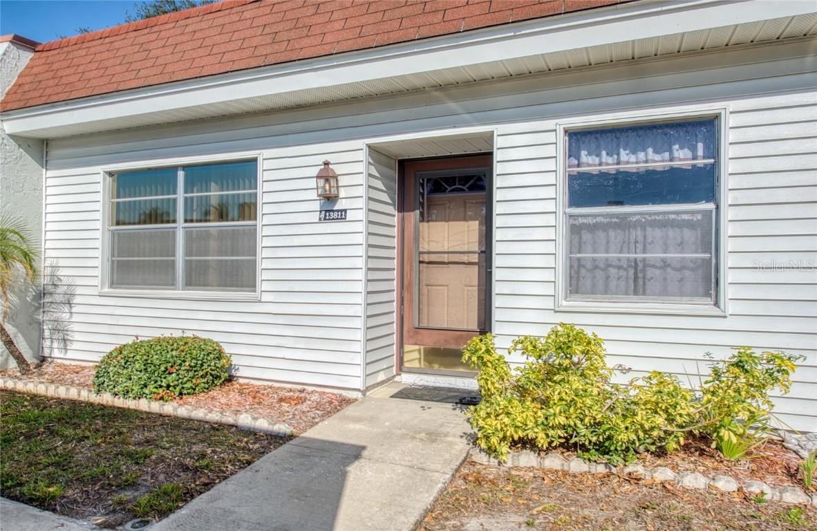 13811 Mission Oaks Blvd. #E, Seminole, FL 33776