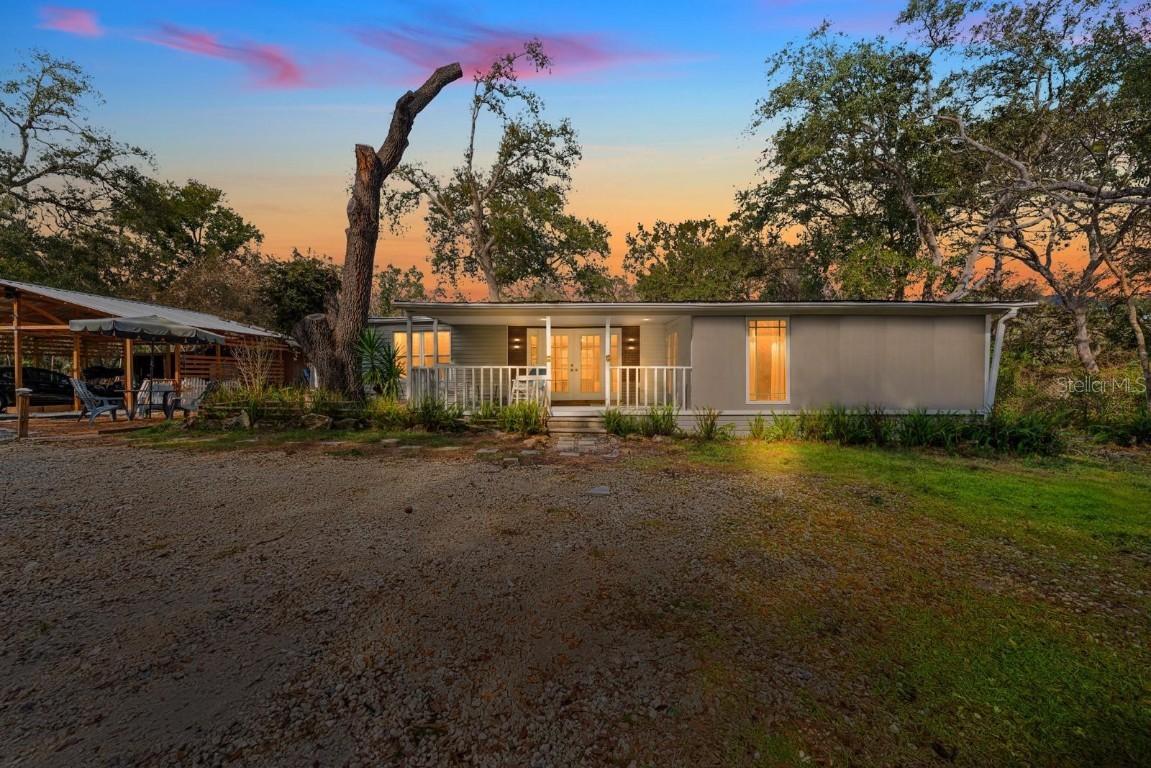 34947 Emily Dr., Dade City, FL 33523