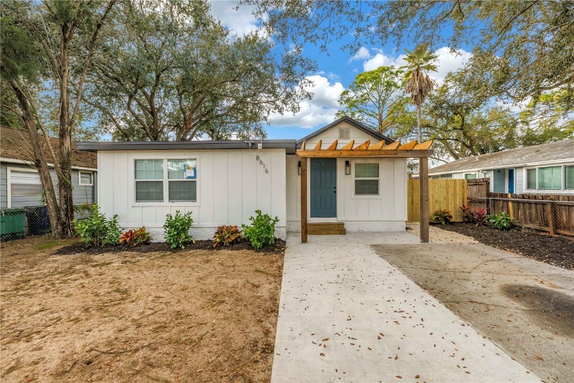 8616 N Orangeview Ave., Tampa, FL 33617