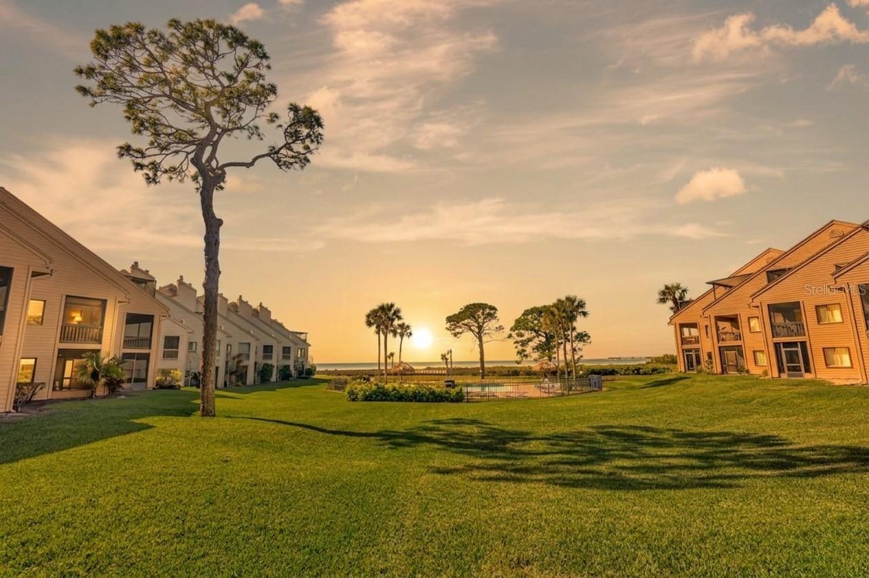 341 Windrush Loop, Tarpon Springs, FL 34689