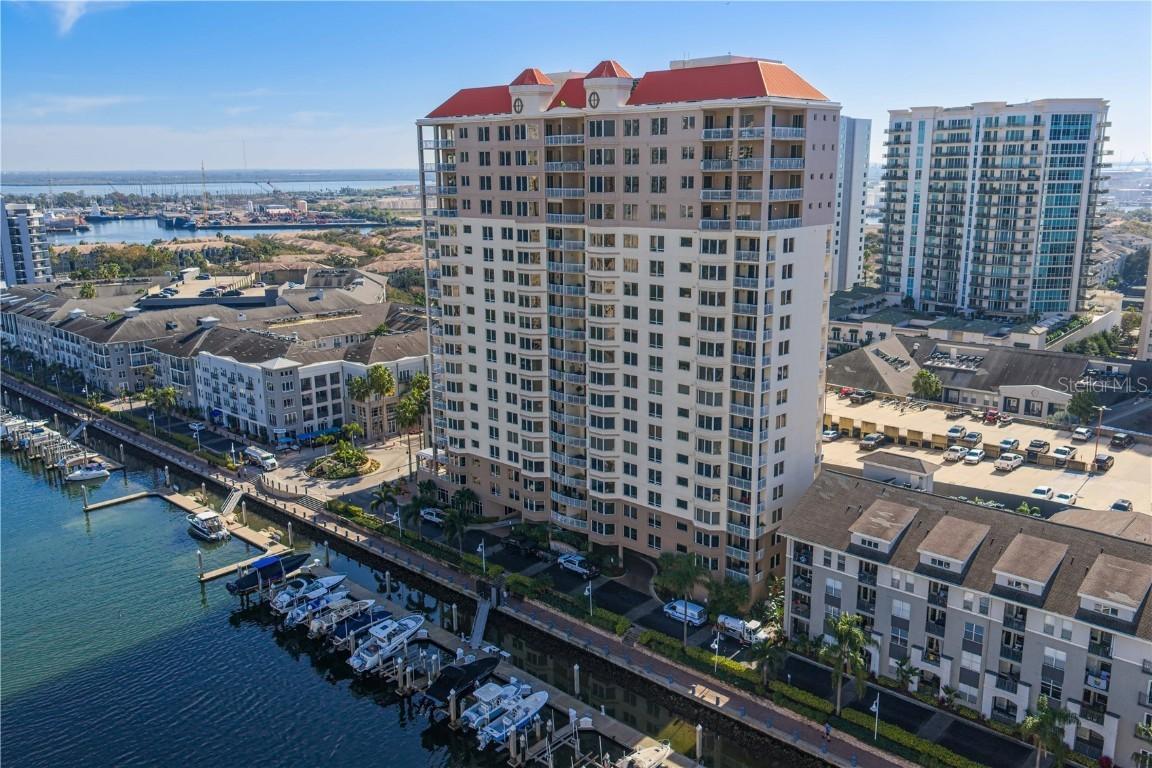 371 Channelside Walk Way #703, Tampa, FL 33602