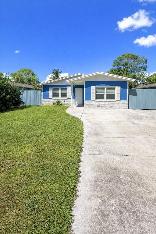 1735 Michigan Ave., St Petersburg, FL 33703