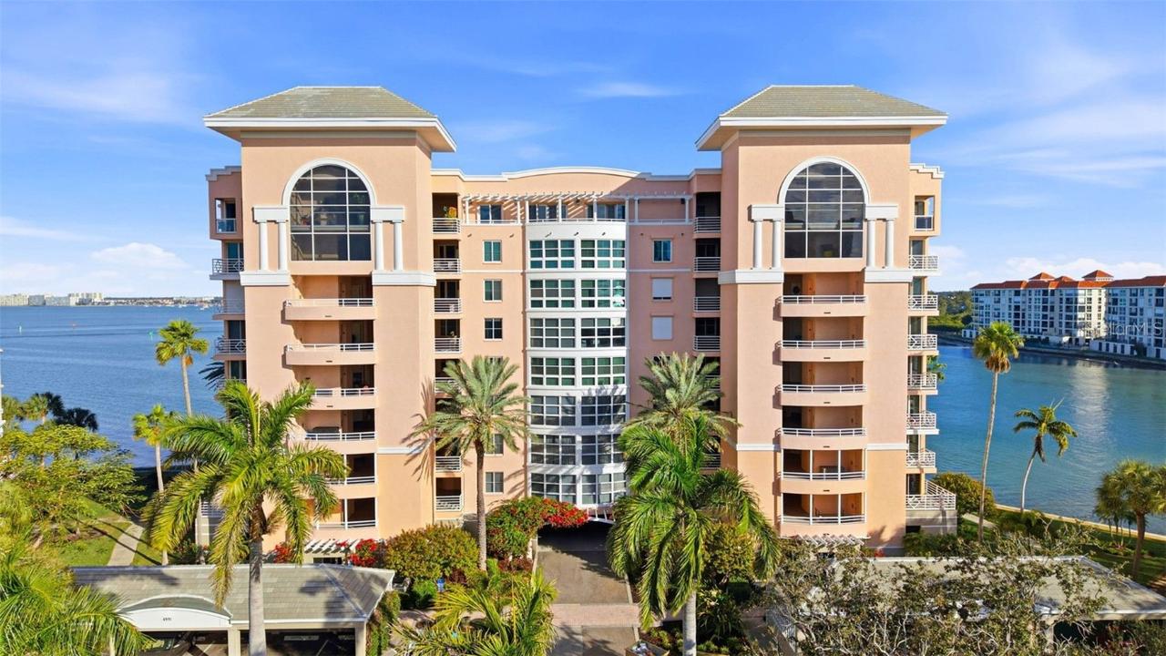 4991 Bacopa Ln. #201, St Petersburg, FL 33715