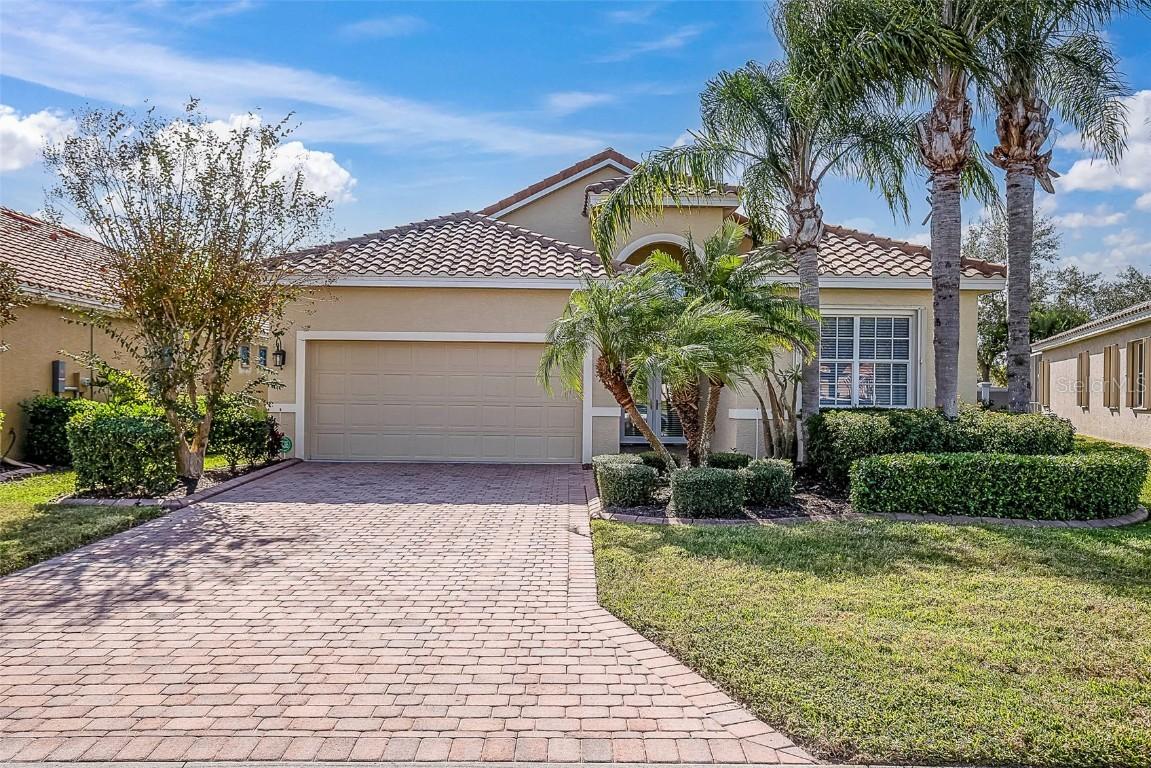 6682 41st Street Cir., Sarasota, FL 34243